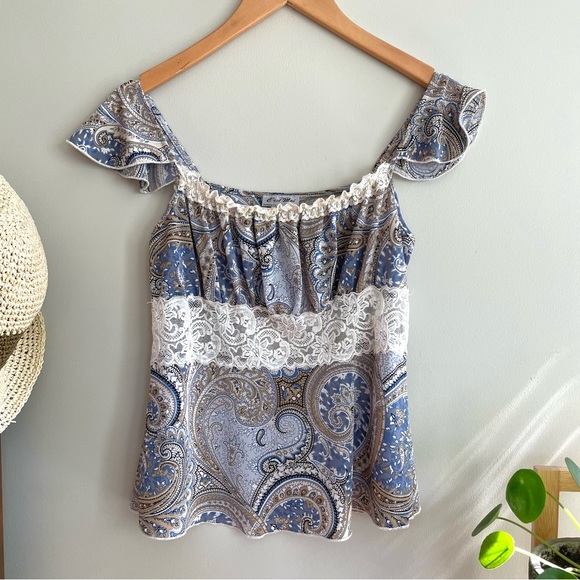 C’est Moi Paisley & Lace Tank - Picture 1 of 2